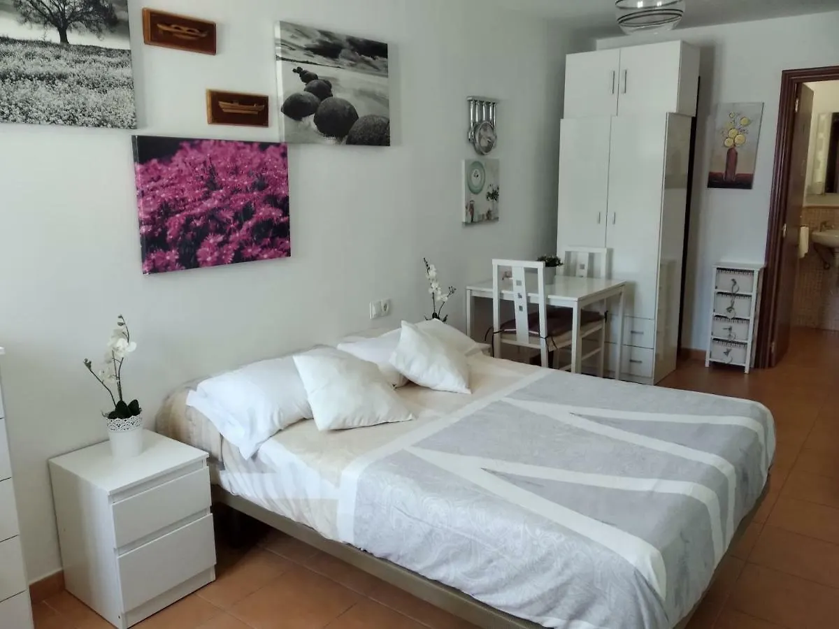 Coqueto Estudio Con Acceso A Piscina Tarifa 0*,  Spain